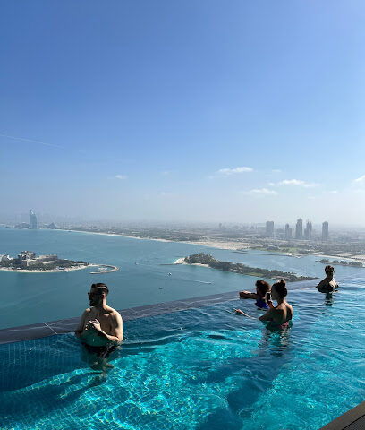 أورا سكيبول دبي - الشارقة - +971 4 566 2121