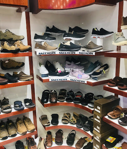 أحذية لاتينا ش - الشارقة - +971 6 561 5560