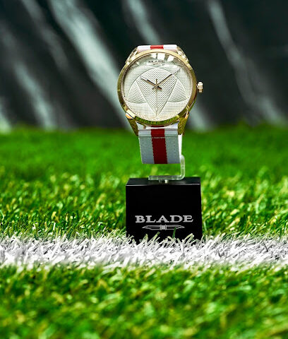 ساعات بليد - أم القيوين - +971 4 326 1818