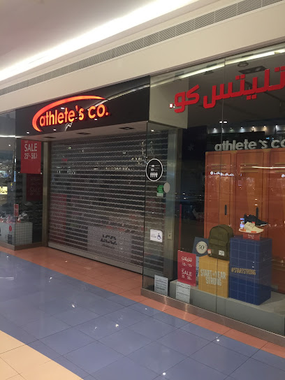 قدم الرياضي - United Arab Emirates|Hadbat Al Za'faranah - Zone 1 - Abu Dhabi|Sheikh Rashid Bin Saeed Al Maktoum Street (Old Airport Road)
