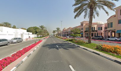 د. فرهاد جناحي - أم القيوين - +971 4 344 5515